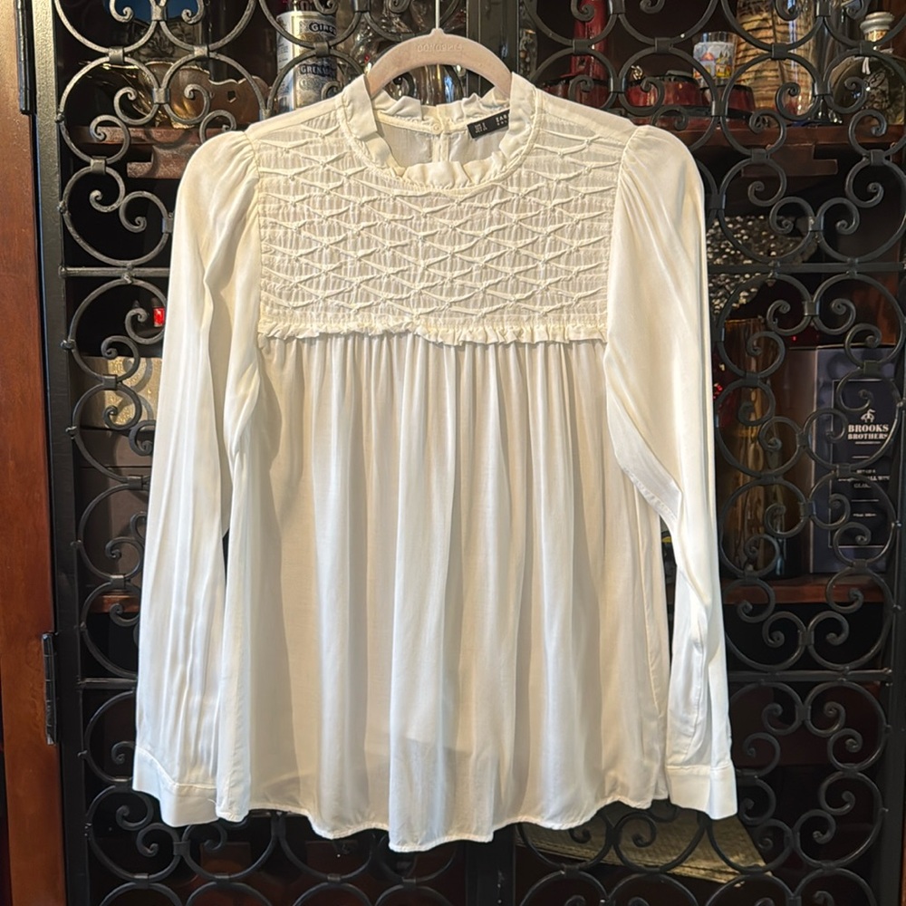 Zara pearls shirt small size semitransparent material